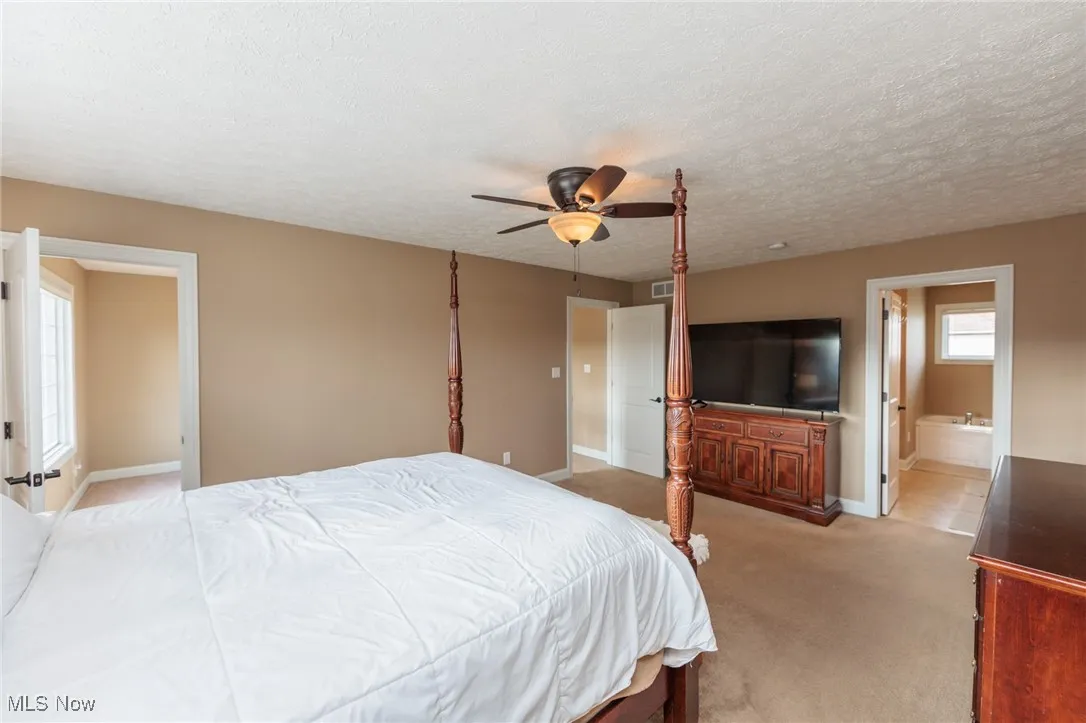 3204 Thorn Tree Drive, North Royalton, Ohio 44133,MLS Now Listing ID