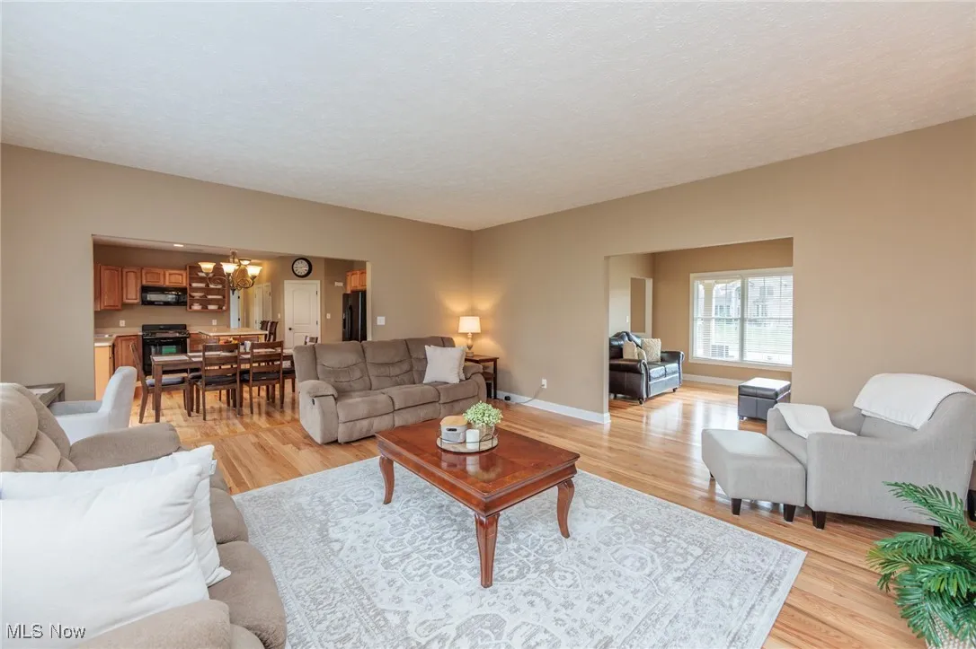 3204 Thorn Tree Drive, North Royalton, Ohio 44133,MLS Now Listing ID
