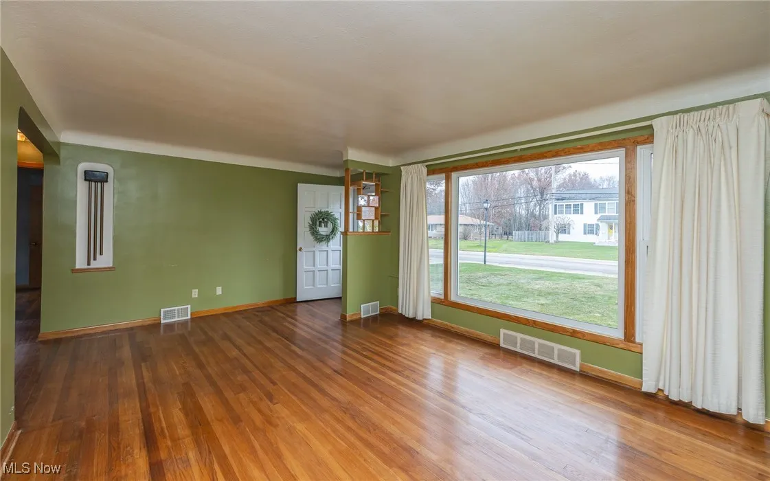 Living room with beautiful hardwood floors.