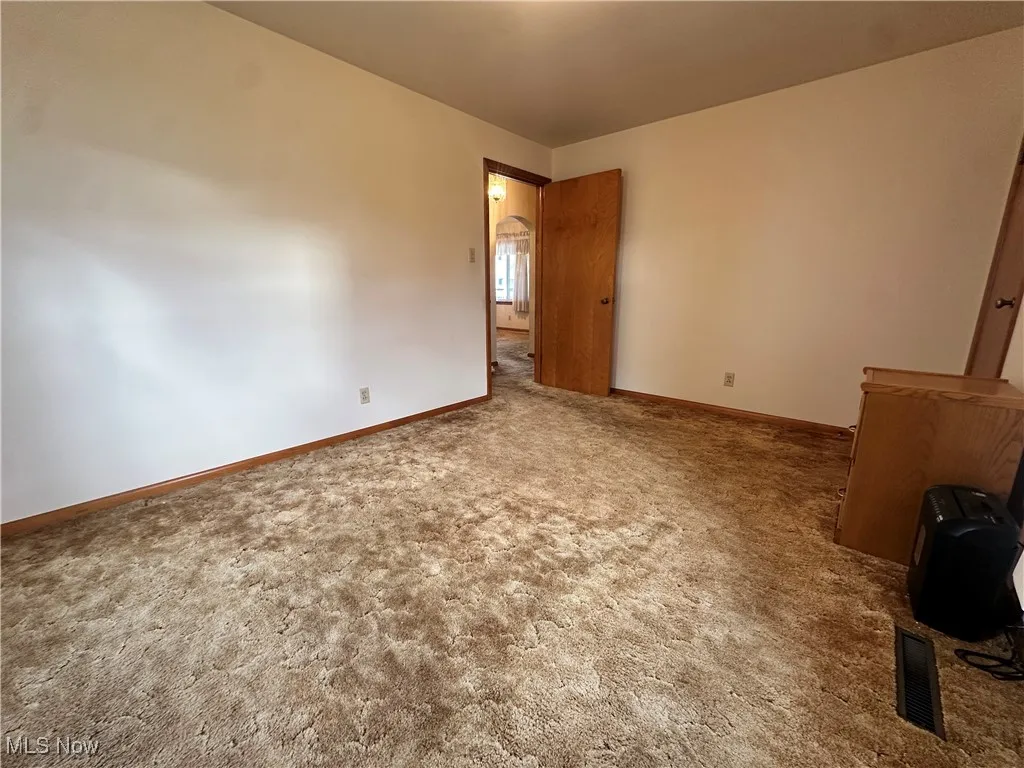 301 East Street, Caldwell, Ohio 43724,MLS Now Listing ID