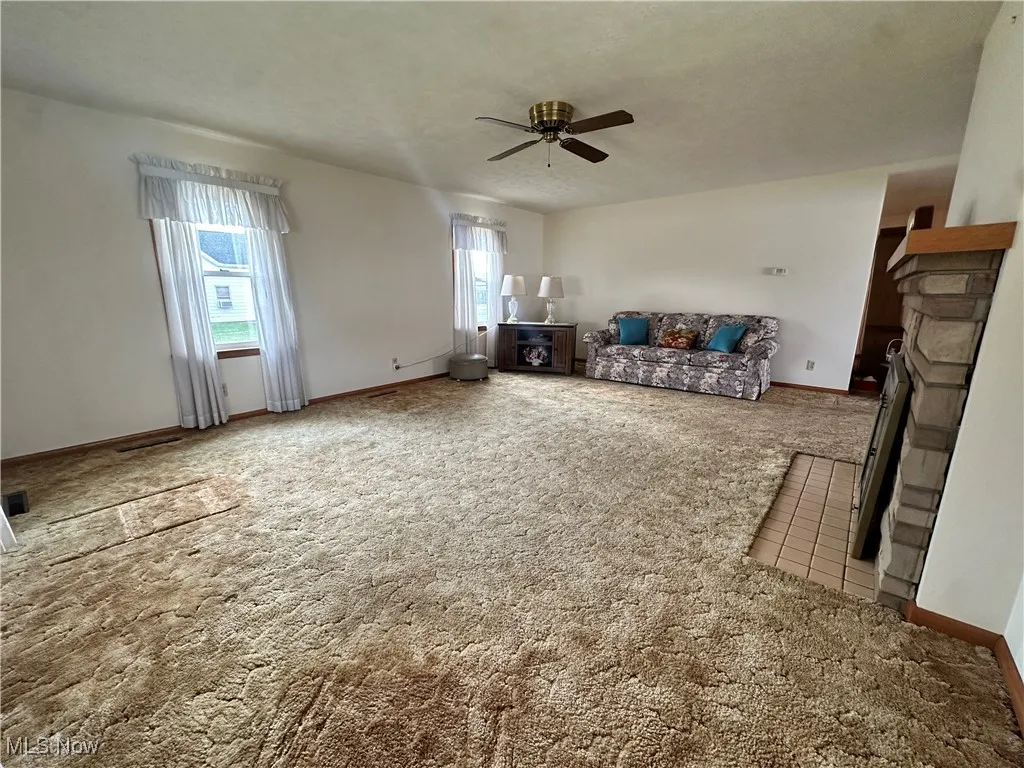 301 East Street, Caldwell, Ohio 43724,MLS Now Listing ID