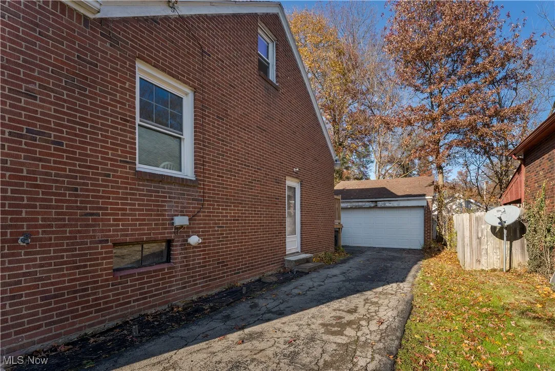 30 Upland Avenue, Youngstown, Ohio 44505,MLS Now Listing ID