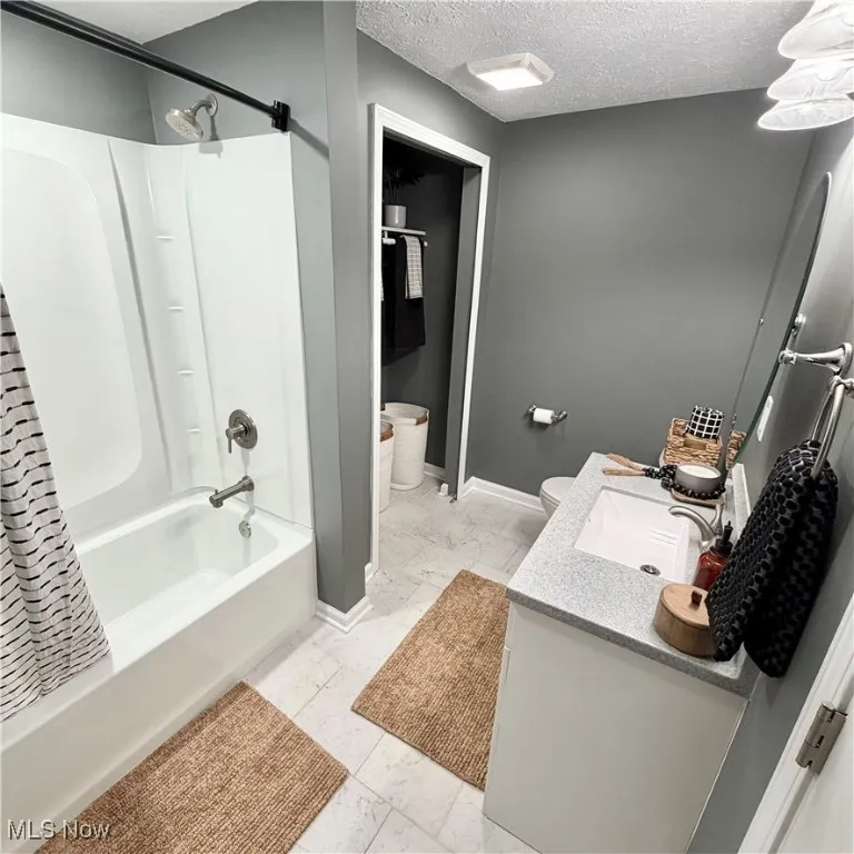 1301 N Main Street, Amherst, Ohio 44001,MLS Now Listing ID