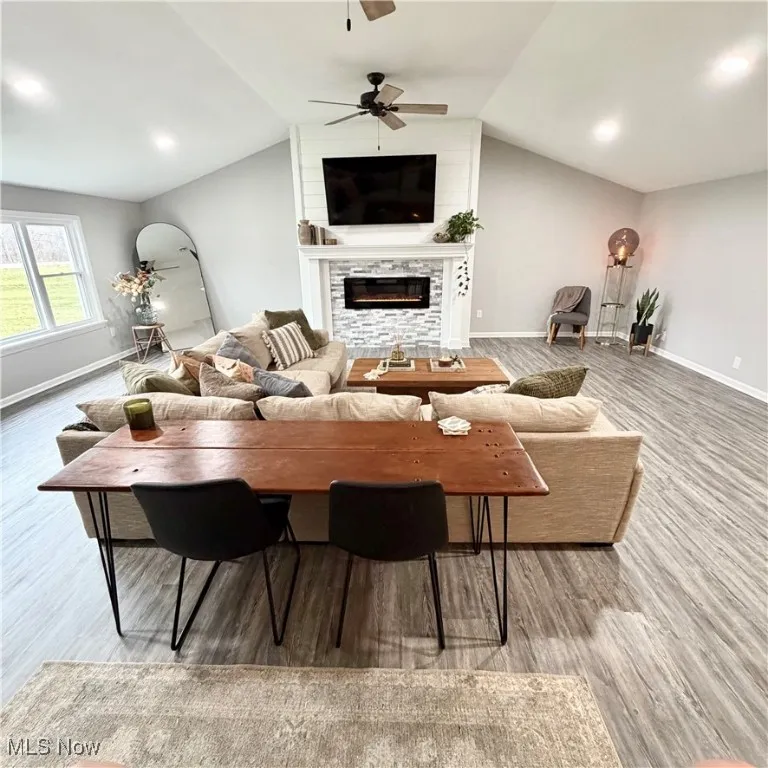 1301 N Main Street, Amherst, Ohio 44001,MLS Now Listing ID