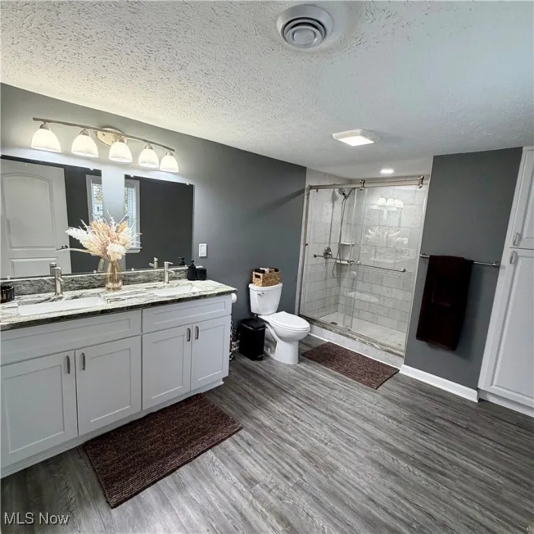 1301 N Main Street, Amherst, Ohio 44001,MLS Now Listing ID