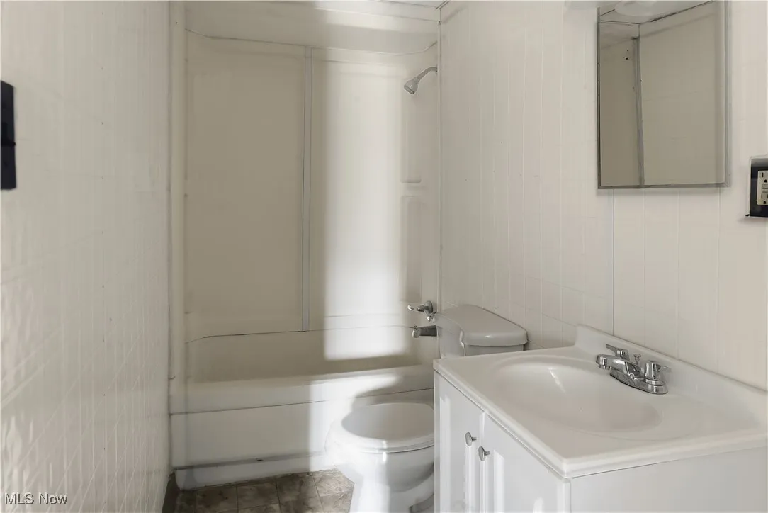 39030 Brookfield Avenue, Lisbon, Ohio 44432,MLS Now Listing ID