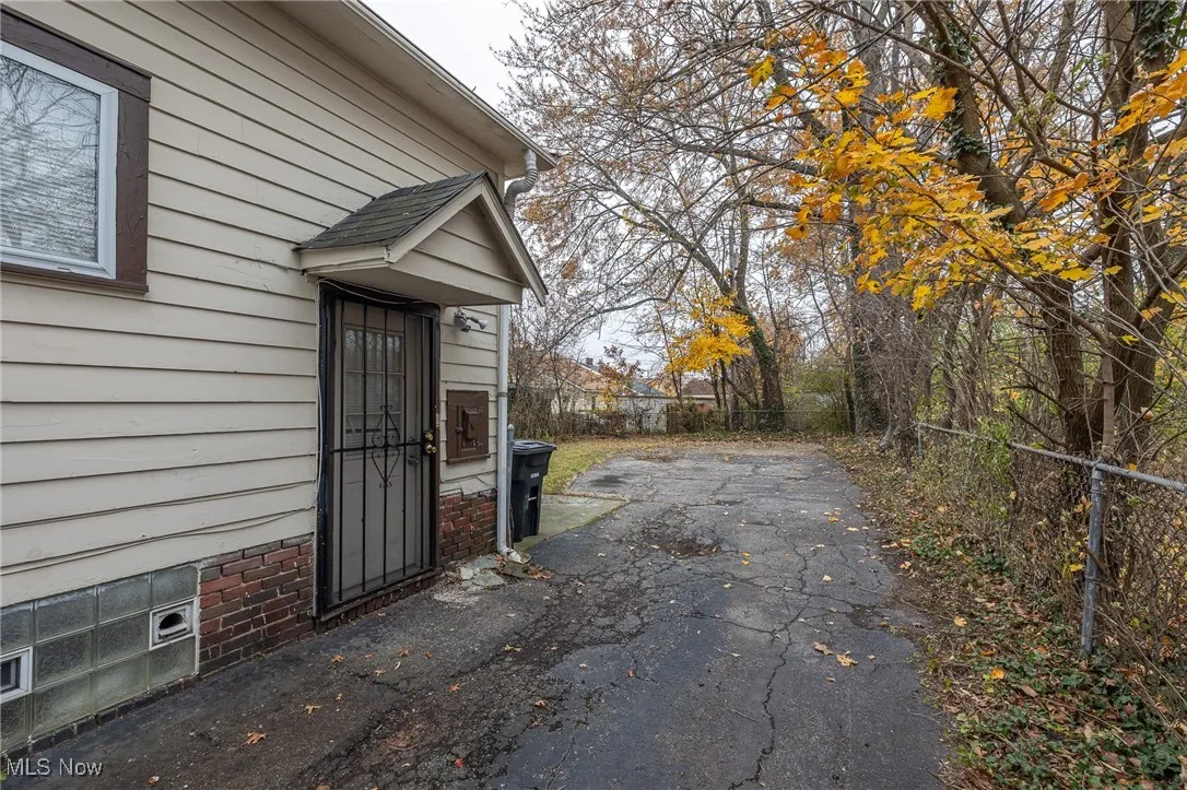 3946 E 147 Street, Cleveland, Ohio 44128,MLS Now Listing ID