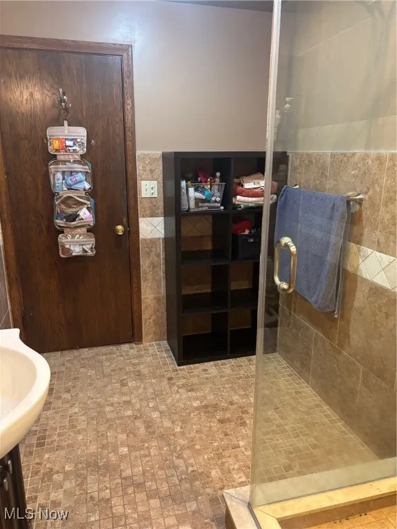 1830 Halbert Drive, Youngstown, Ohio 44514,MLS Now Listing ID