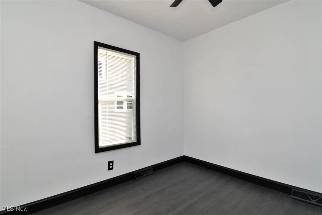 1321 W 10th Street, Lorain, Ohio 44052,MLS Now Listing ID