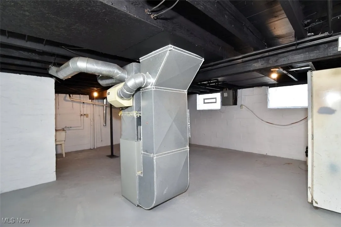 1321 W 10th Street, Lorain, Ohio 44052,MLS Now Listing ID