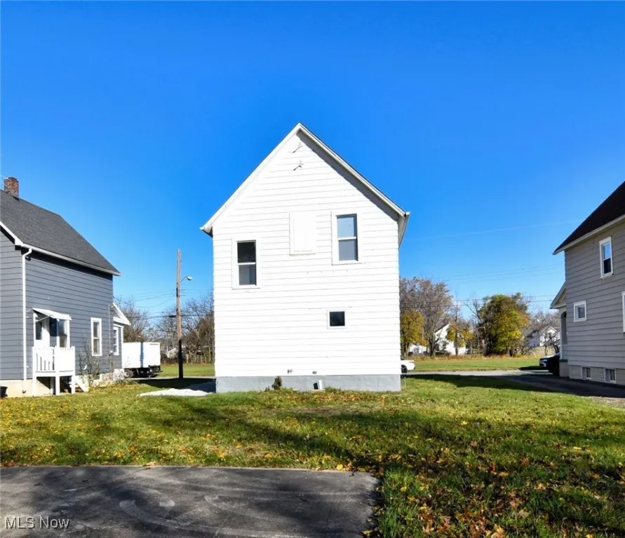 1321 W 10th Street, Lorain, Ohio 44052,MLS Now Listing ID