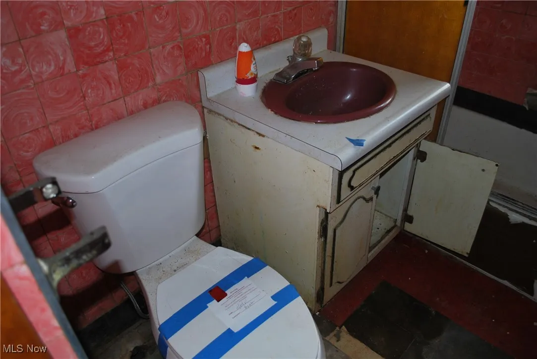 4137 E 187th Street, Cleveland, Ohio 44122,MLS Now Listing ID