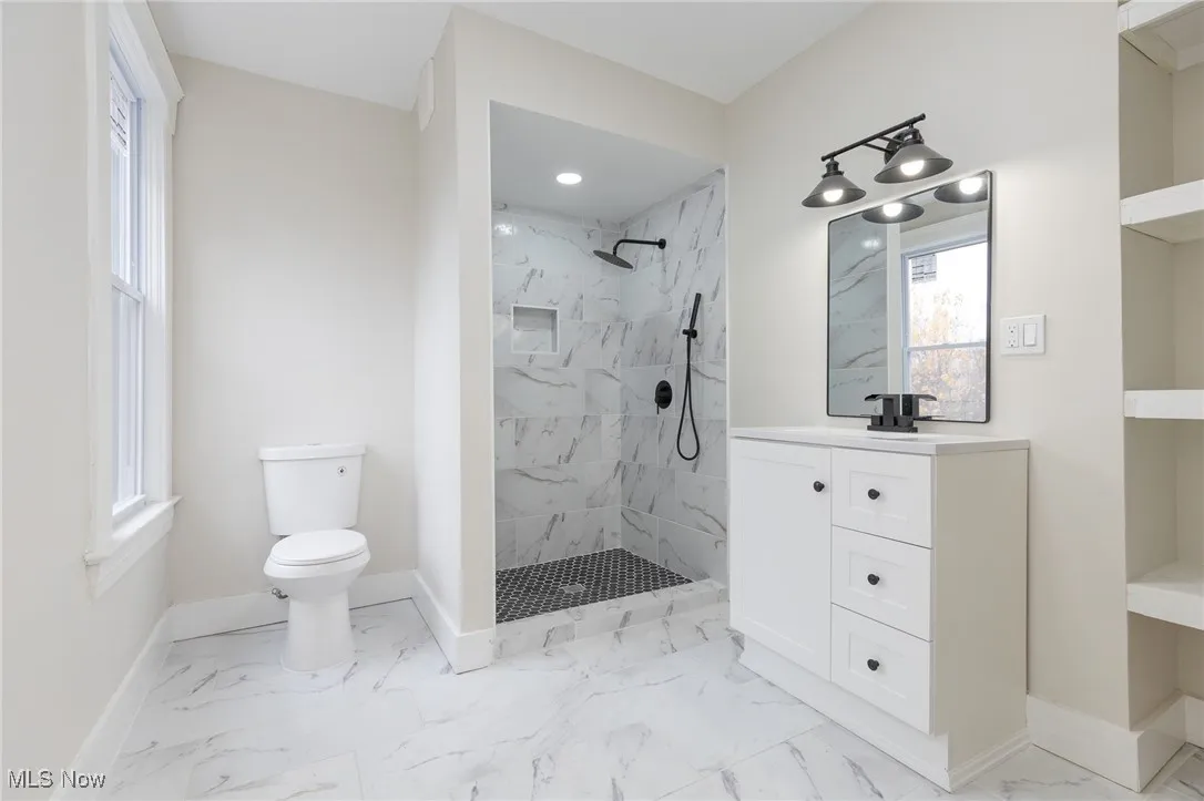 primary suite bathroom