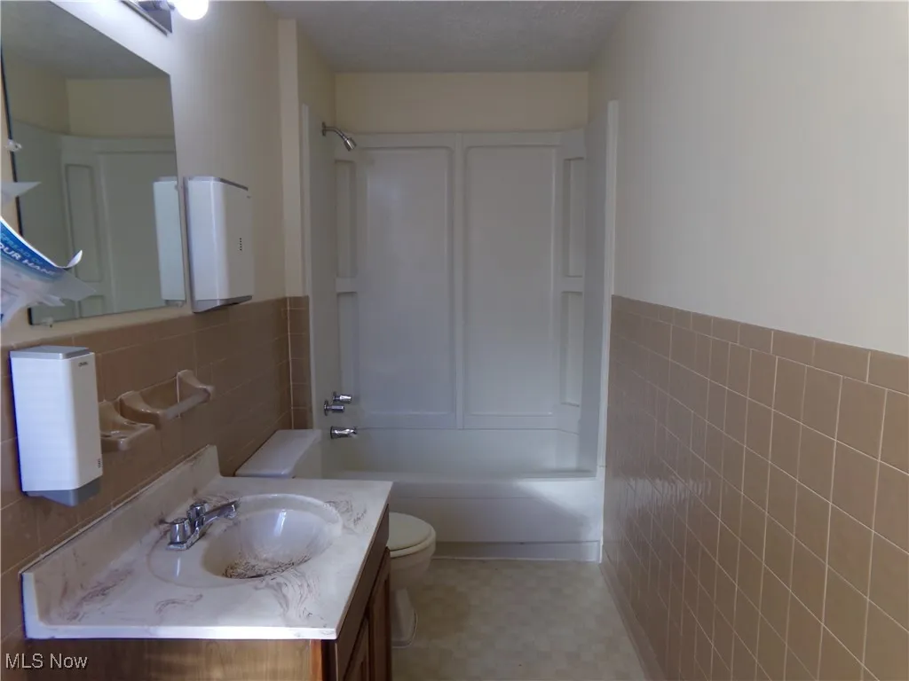 721 Lincoln Way, Massillon, Ohio 44646,MLS Now Listing ID