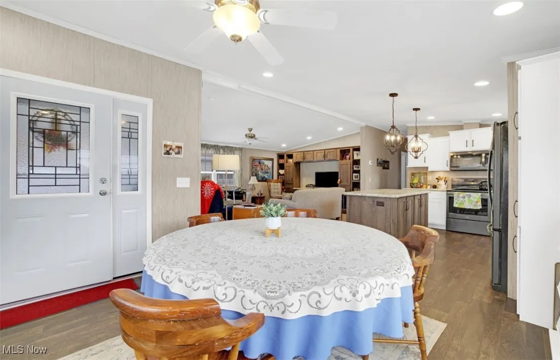 32 C Street, Navarre, Ohio 44662,MLS Now Listing ID