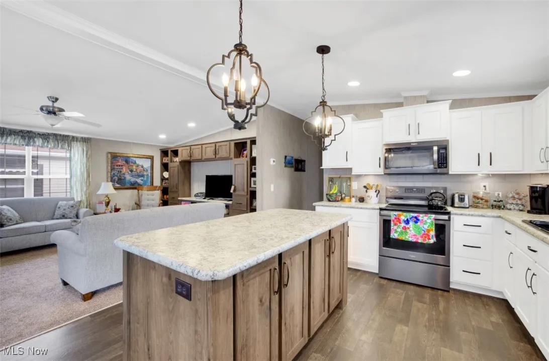 32 C Street, Navarre, Ohio 44662,MLS Now Listing ID