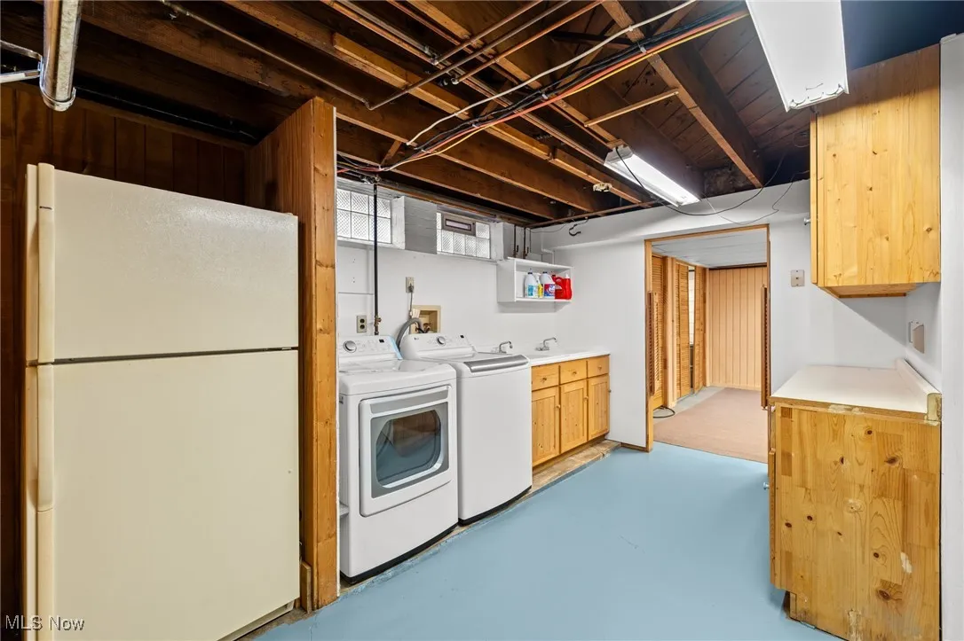 5699 Onaway Oval, Parma, Ohio 44130,MLS Now Listing ID