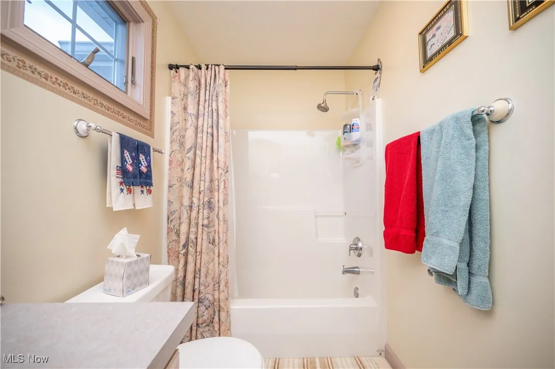 8550 Ivy Hills Drive # 15, Poland, Ohio 44514,MLS Now Listing ID