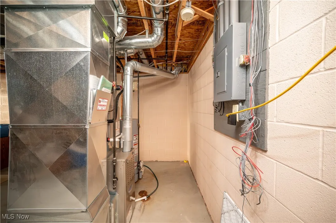 8550 Ivy Hills Drive # 15, Poland, Ohio 44514,MLS Now Listing ID