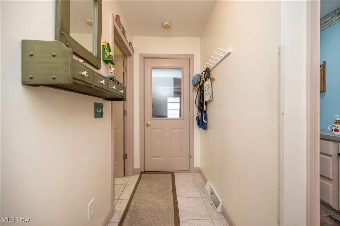 8550 Ivy Hills Drive # 15, Poland, Ohio 44514,MLS Now Listing ID