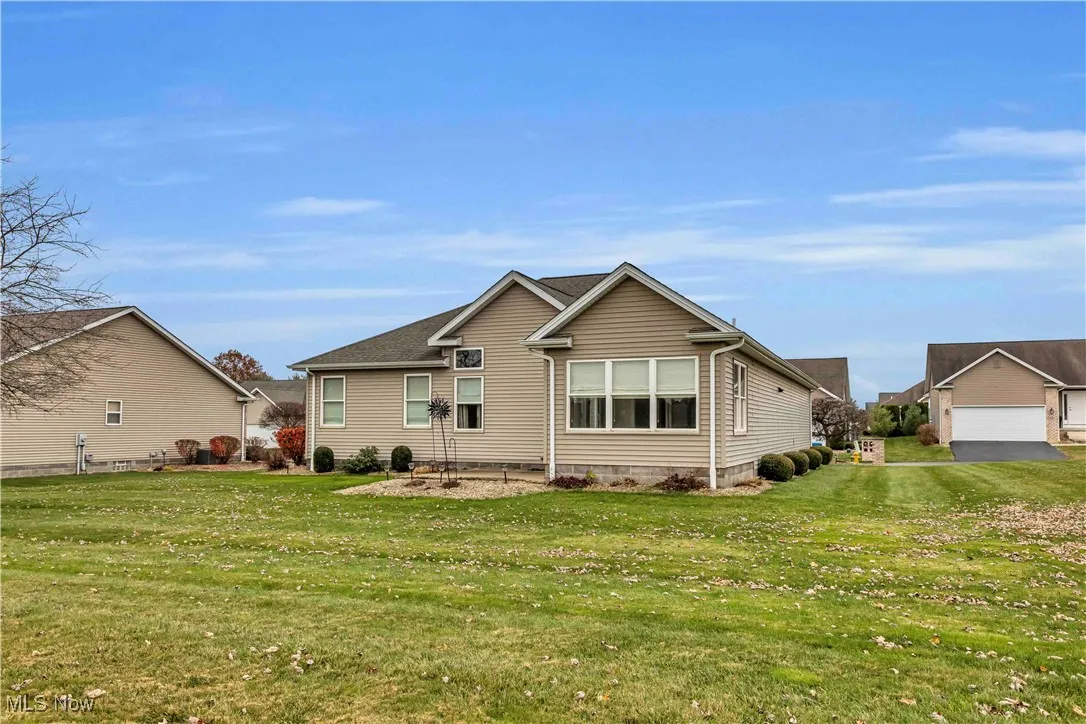 12 Danbury Court, Warren, Ohio 44481,MLS Now Listing ID