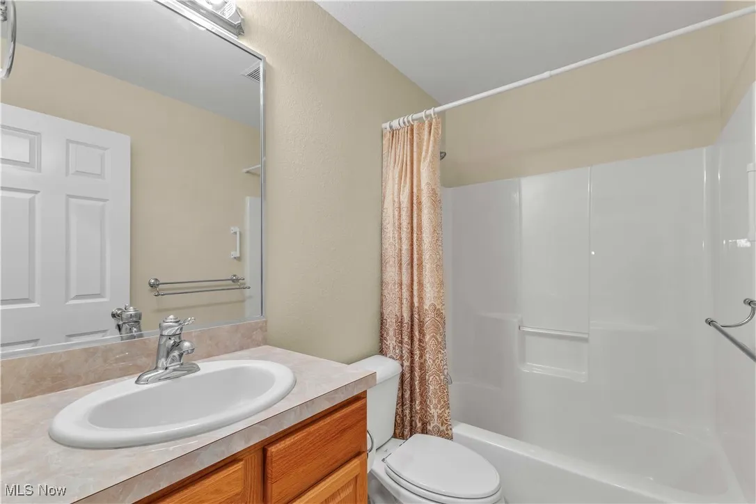 12 Danbury Court, Warren, Ohio 44481,MLS Now Listing ID