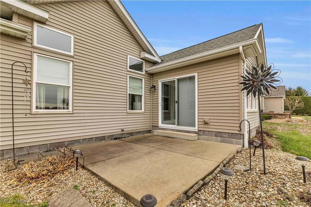 12 Danbury Court, Warren, Ohio 44481,MLS Now Listing ID