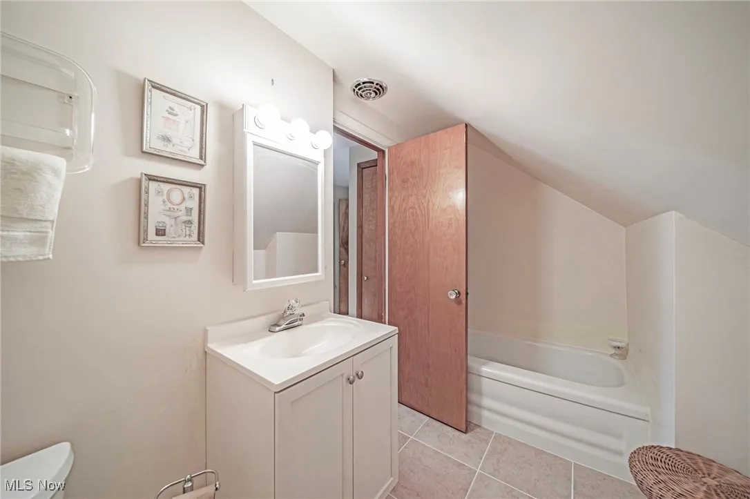 1199 Mayfield Ridge Road, Mayfield Heights, Ohio 44124,MLS Now Listing ID