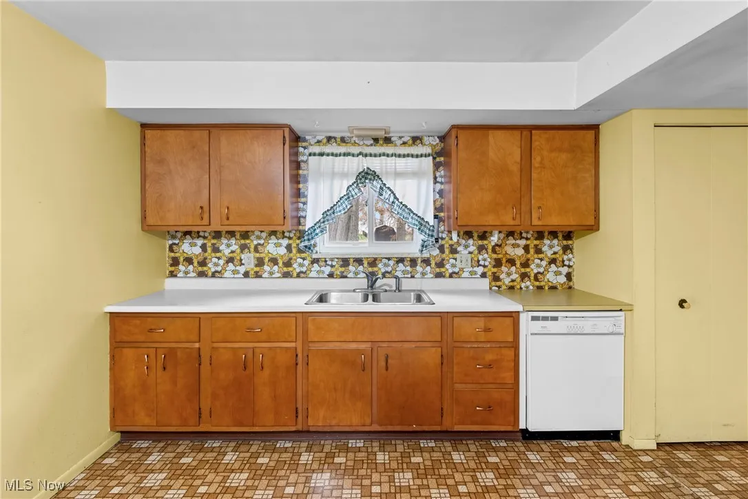 36470 Aurensen Road, North Ridgeville, Ohio 44039,MLS Now Listing ID
