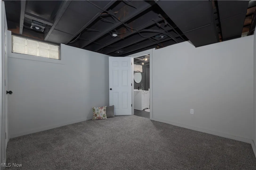 Possible 4th bdrm in basement