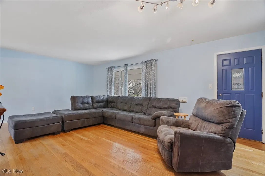 4901 Woodbury Hills Drive, Parma, Ohio 44134,MLS Now Listing ID