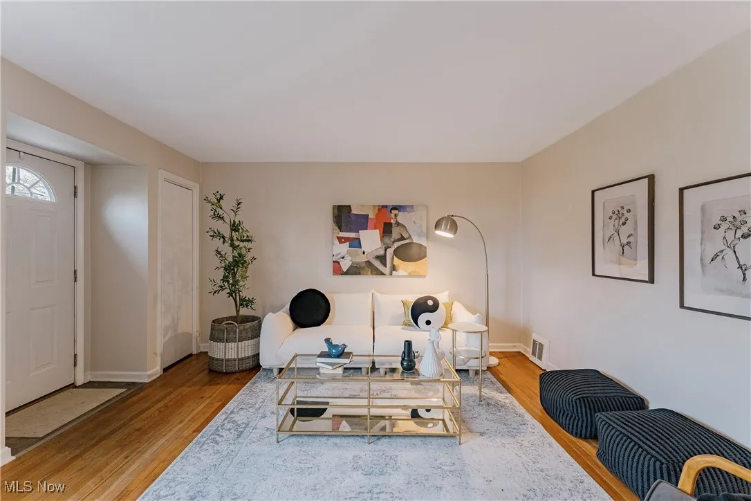 1608 Curry Drive, Lyndhurst, Ohio 44124,MLS Now Listing ID