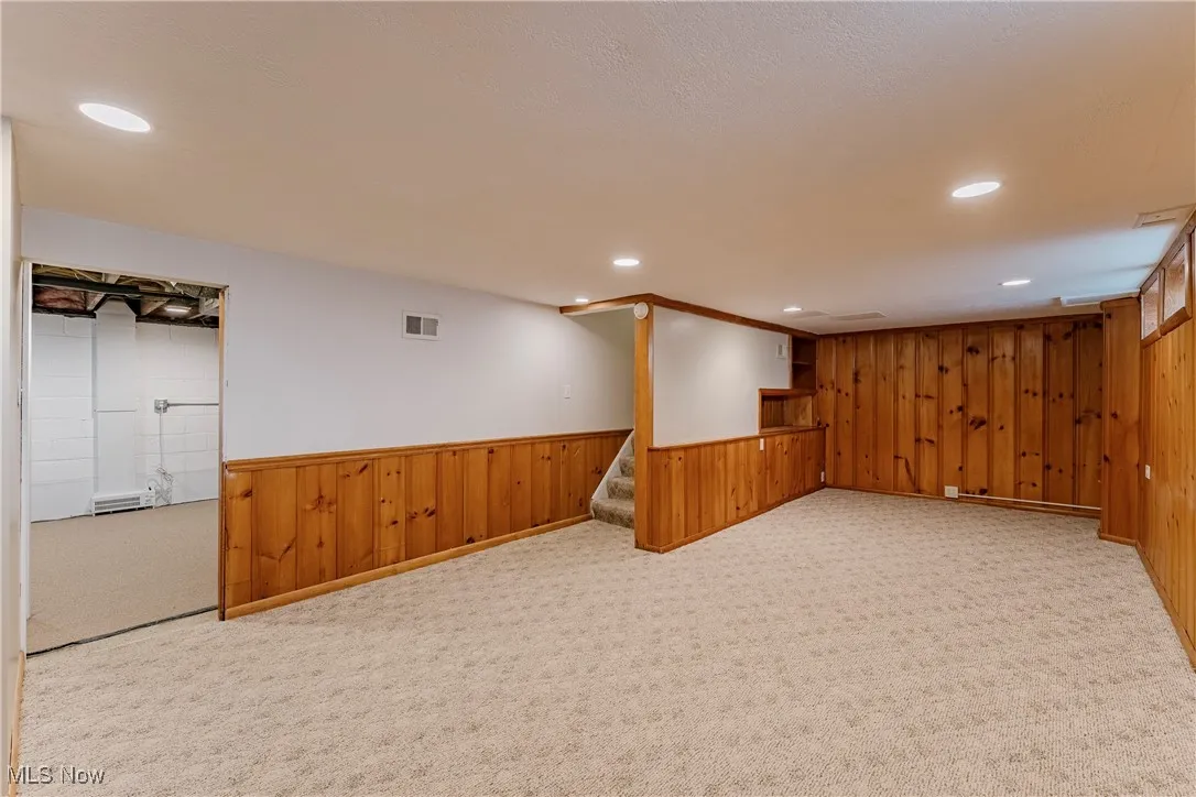 1608 Curry Drive, Lyndhurst, Ohio 44124,MLS Now Listing ID