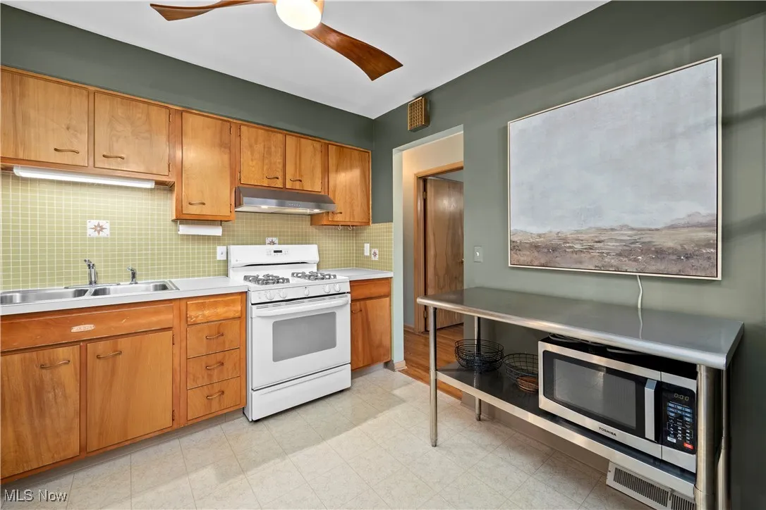 15536 Frick Court, Cleveland, Ohio 44111,MLS Now Listing ID