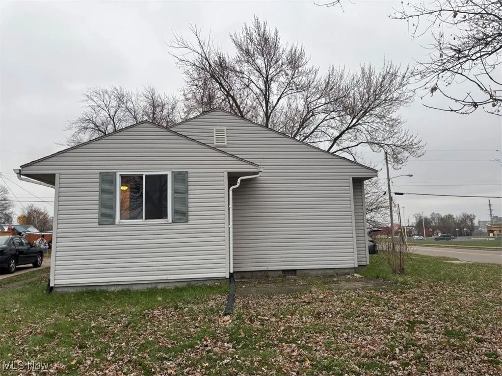 1820 Midway Avenue, Canton, Ohio 44705,MLS Now Listing ID