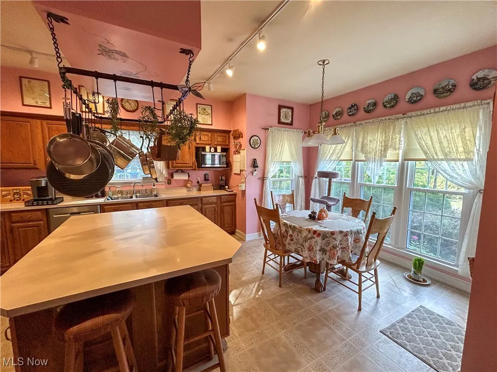 1115 Scoville North Road, Vienna, Ohio 44473,MLS Now Listing ID