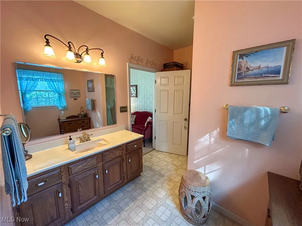 1115 Scoville North Road, Vienna, Ohio 44473,MLS Now Listing ID