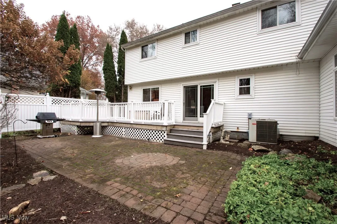 8094 Rolling Brook Road, Sagamore Hills, Ohio 44067,MLS Now Listing ID