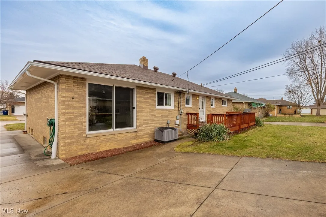 4802 Forest Edge Drive, Brooklyn, Ohio 44144,MLS Now Listing ID