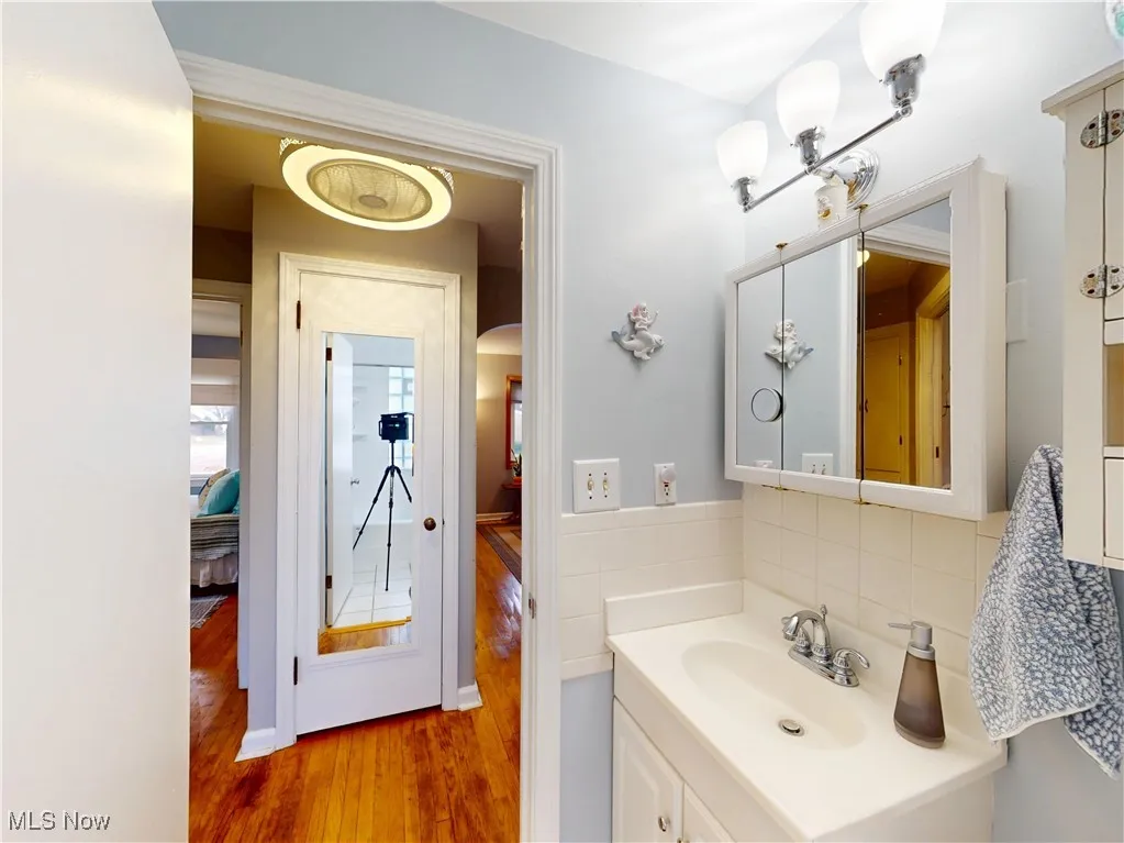 1521 Lakeside Avenue, Canton, Ohio 44708,MLS Now Listing ID