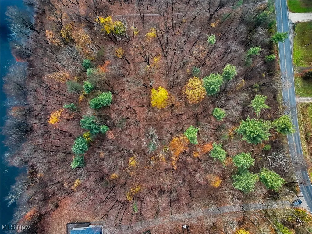Aerial view of property and surrounding area