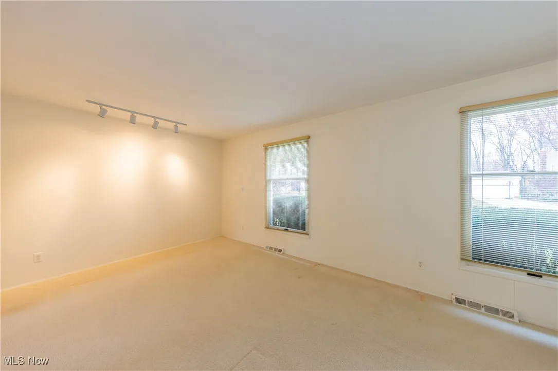 1098 Hillrock Drive, South Euclid, Ohio 44121,MLS Now Listing ID