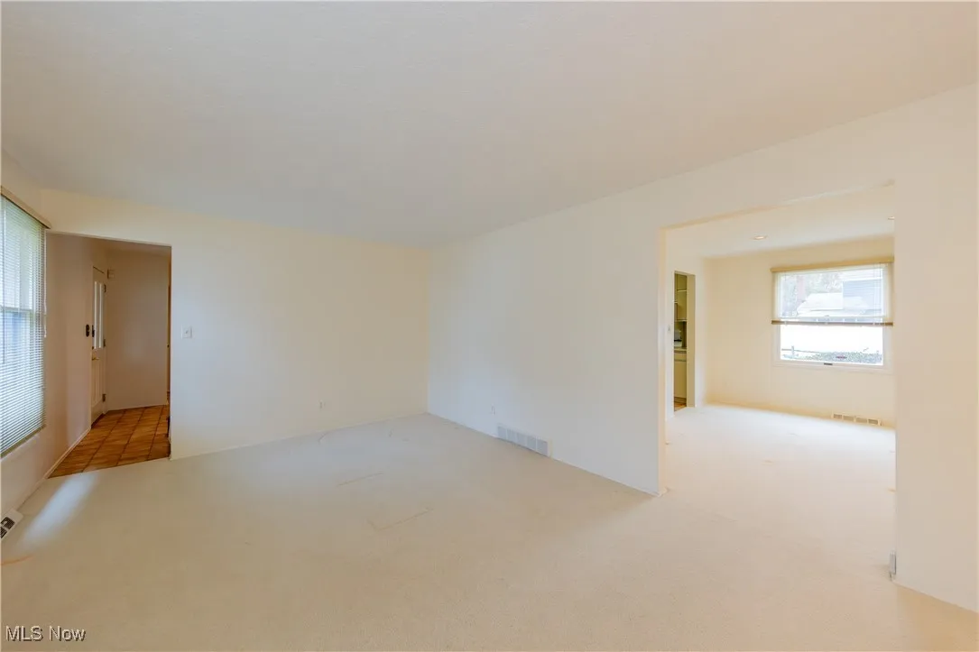 1098 Hillrock Drive, South Euclid, Ohio 44121,MLS Now Listing ID