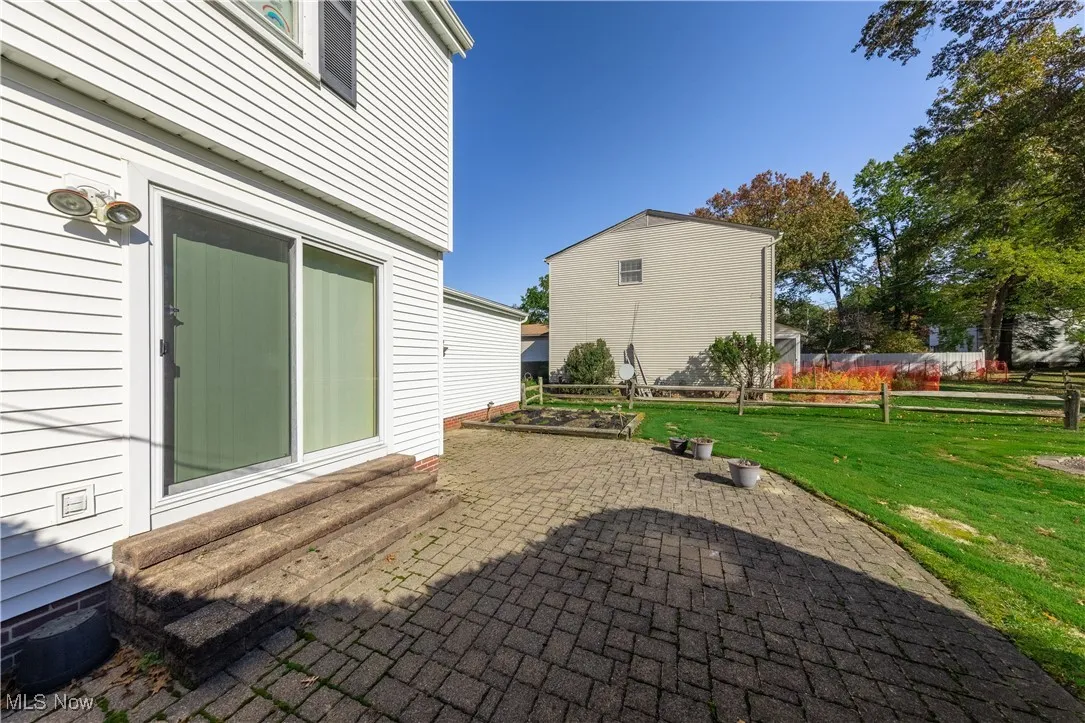 1098 Hillrock Drive, South Euclid, Ohio 44121,MLS Now Listing ID