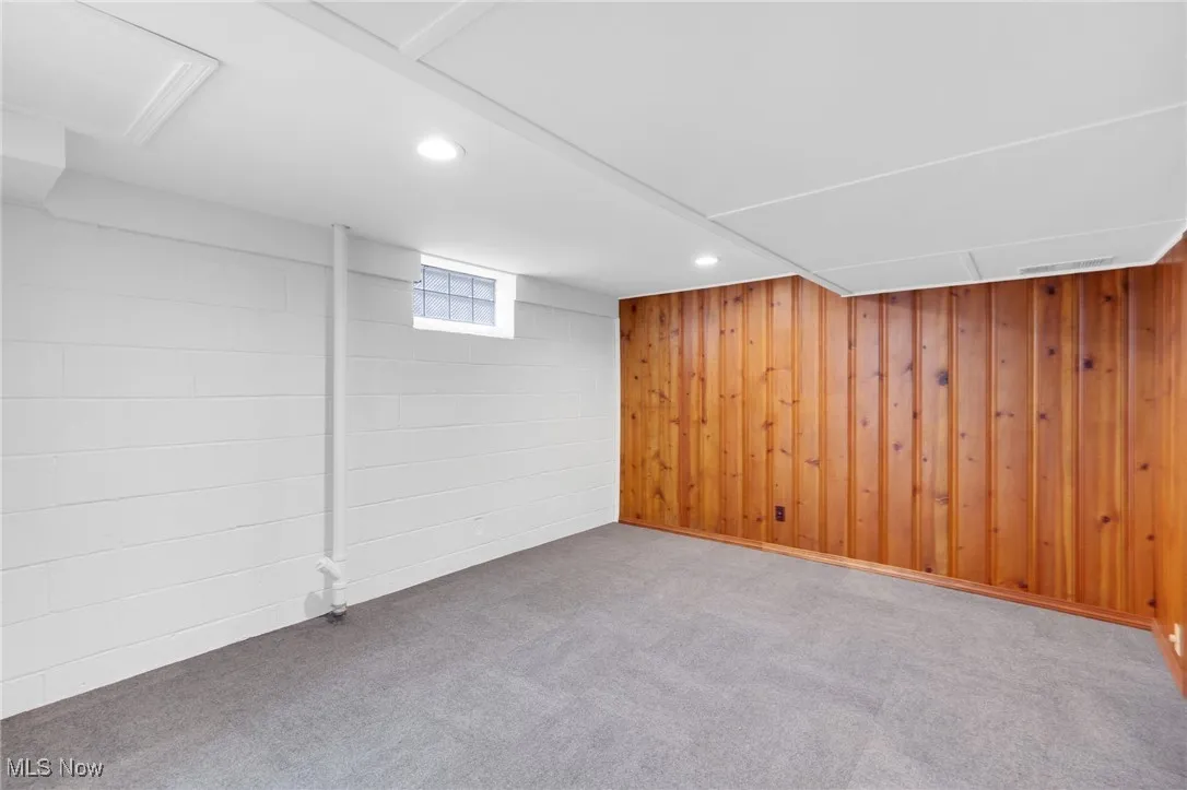 5840 Queens Highway, Parma Heights, Ohio 44130,MLS Now Listing ID