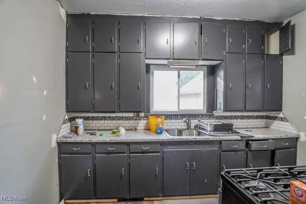 2416 9th Street, Canton, Ohio 44710,MLS Now Listing ID