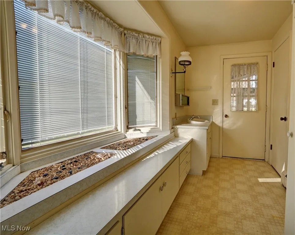 7501 Roy Andrews Road, New Philadelphia, Ohio 44663,MLS Now Listing ID