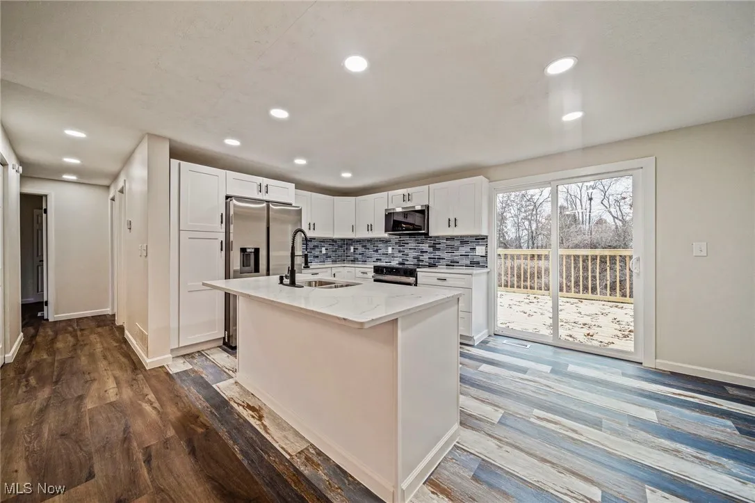 976 Kevin Drive, Kent, Ohio 44240,MLS Now Listing ID