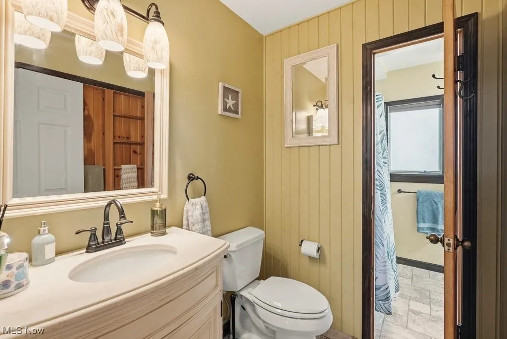 8575 E Craig Drive, Chagrin Falls, Ohio 44023,MLS Now Listing ID