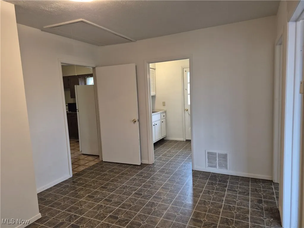 27604 Royalton Road, Columbia Station, Ohio 44028,MLS Now Listing ID